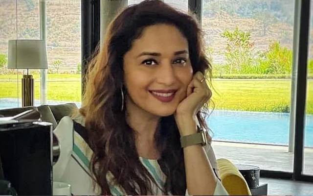 مادھوری ڈکشٹ کی نئی تصاویر