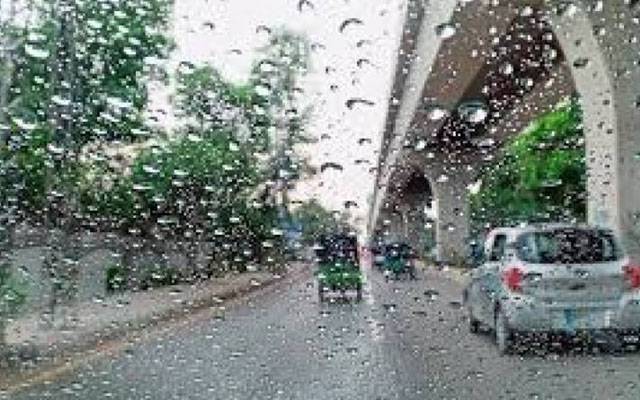 کراچی میں بارش