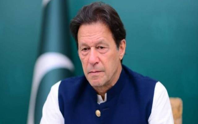 بزدل دشمن کا مضبوط قوم سے مقابلہ ہے