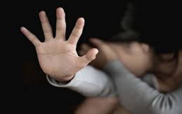 پنجاب، ضلع گجرات ،لاہور ، لڑکی ، زیادتی،پولیس ، مقدمہ درج 