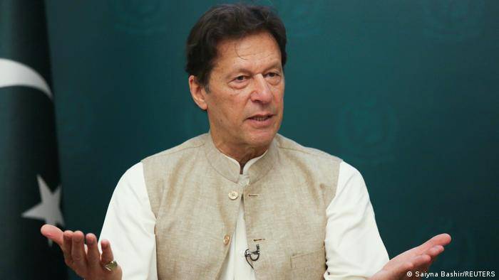 شہری اچھا لائف اسٹائل گزرانے کے باوجود ٹیکس نہیں دیتے 