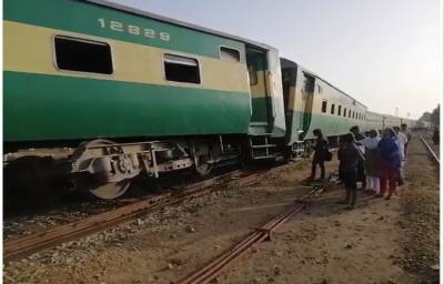 دو گھنٹے کے دوران تین ٹریفک حادثات،فائل فوٹو