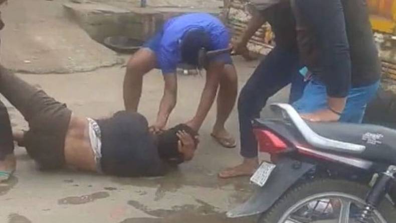 ہندو، انتہاپسند ،مسلمان ،مار 