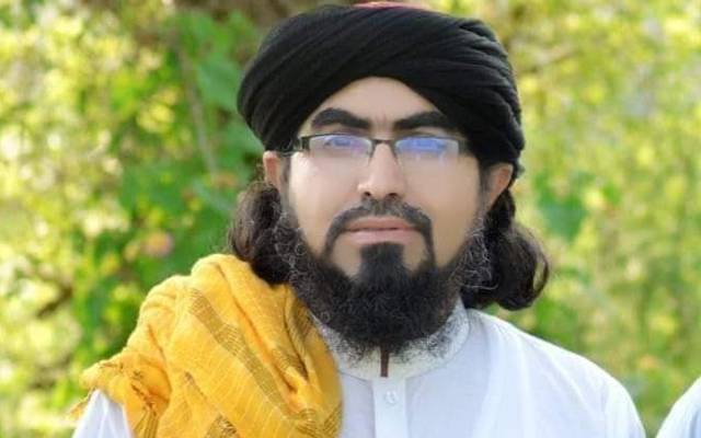 معروف سکالر، مفتی سردار علی حقانی، ٹریفک حادثے میں جاں بحق