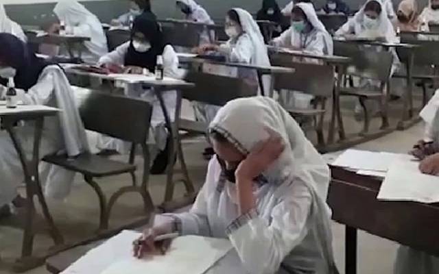 پنجاب کے مختلف شہروں میں امتحانات ملتوی، فائل فوٹو
