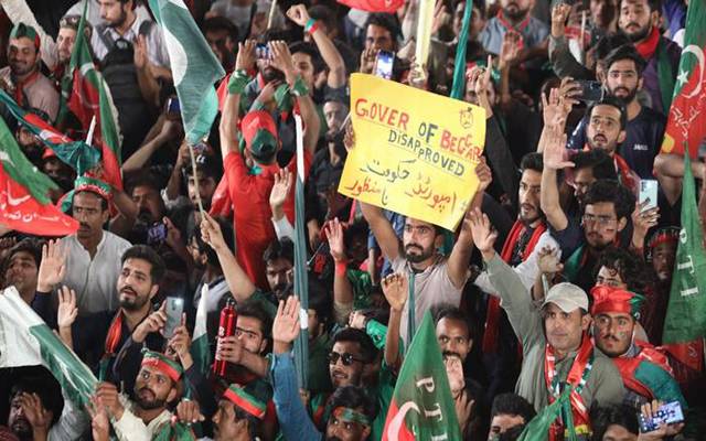 لانگ مارچ۔ تحریک انصاف کے درمیان مذاکرات۔حکومت نے بڑی پیشکش کردی