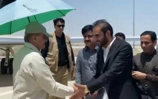 وزیراعظم شہباز شریف گوادر کوئٹہ پہنچ گئے