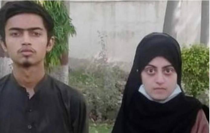 کراچی سے لاپتا نوجوان لڑکی دعا زہرہ کی والدہ نے بیٹی کے لیے ویڈیو پیغام جاری کر دیا