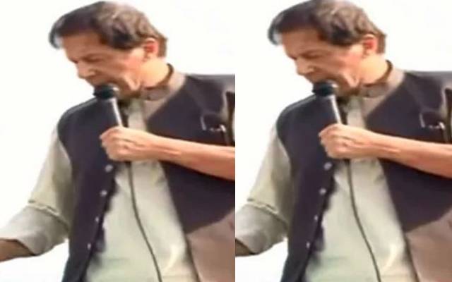 سابق وزیراعظم عمران خان، ایر دیر، جلسے سے خطاب، پرچی دیکھ کر، اشیا کی قیمتیں، ویڈیو وائرل، 