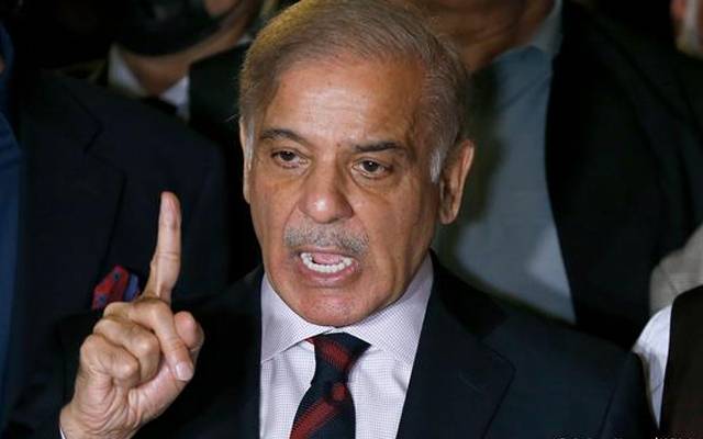 وزیر اعظم نے مفتاح اسماعیل کو ٹوک دیا، فائل فوٹو