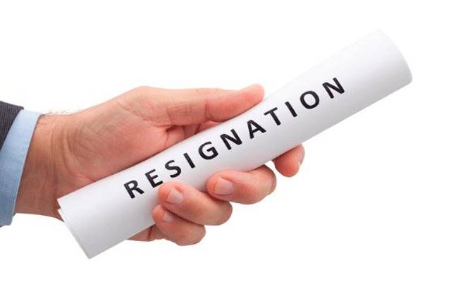ایک اور اہم شخصیت کا استعفیٰ آ گیا