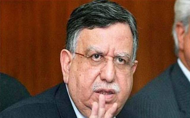 سابق وزیر خزانہ شوکت ترین، حکمرانوں سے اقتدار سے الگ، ہونے کا مطالبہ،
