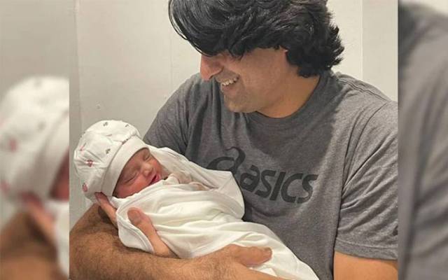 قومی کرکٹر محمد عرفان کے ہاں بیٹے کی پیدائش
