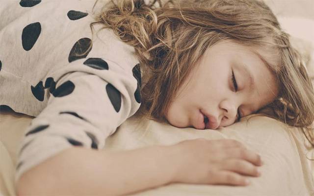 دوپہر کی نیند بچوں کے لیے کتنی فائدہ مند ہے؟