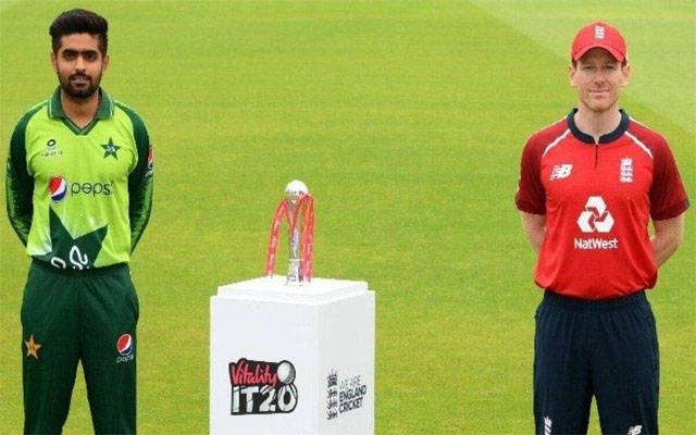 انگلینڈ کرکٹ ٹیم 17 سال بعد کل پاکستان پہنچے گی