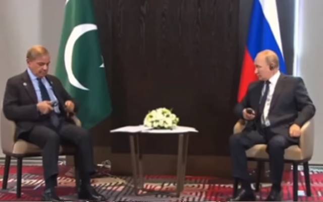 روس کے صدر، ولادی میر پیوٹن، پاکستان، روس، گیس کی سپلائی