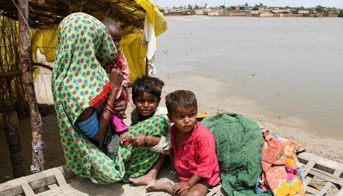 سیلاب زدہ علاقوں میں وبائی امراض نے تباہی مچا دی