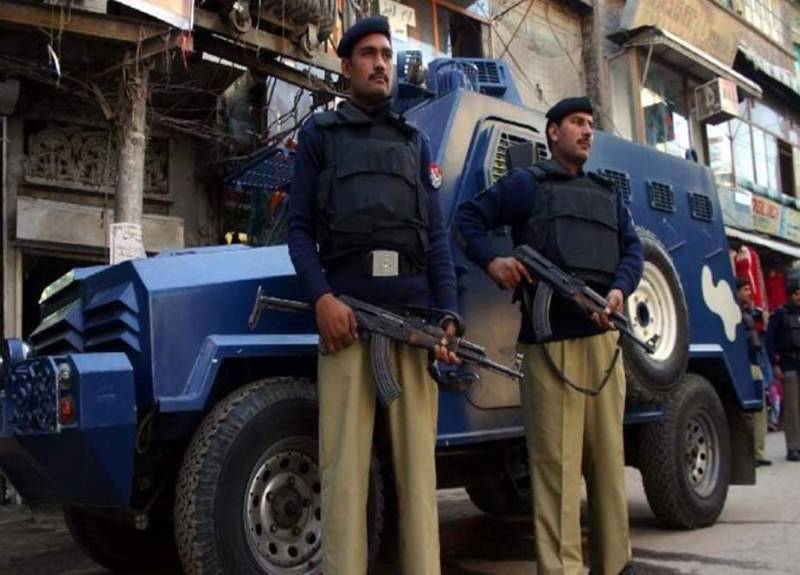 کراچی: پولیس مقابلے میں 3 زخمی ڈاکو گرفتار