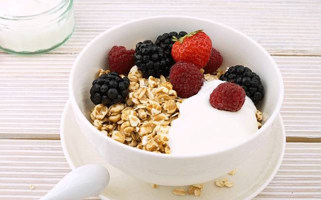 خون میں شکر کی مقدار کو کیسے کم رکھا جاسکتا ہے ؟ 