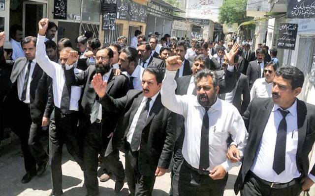 ججز کی تعیناتیوں کیخلاف پشاور خیبر پختونخوا بار کونسل کا کل ہڑتال کا اعلان