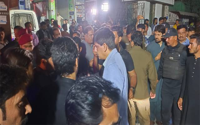 پی ٹی آئی کے لانگ مارچ میں جانبحق ہونیوالی صدف نعیم کا جسد خاکی ٹی ایچ کیو ہسپتال کامونکی سے لاہور میو ہسپتال منتقل