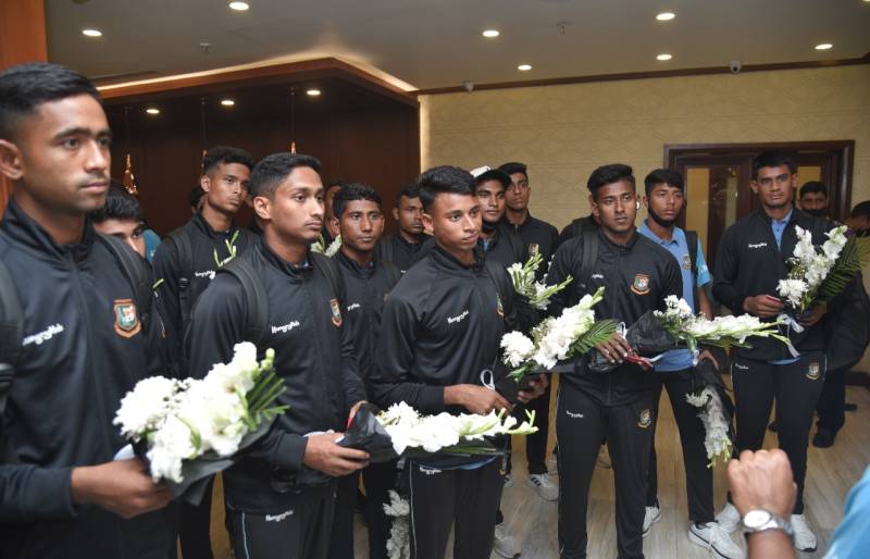 بنگلہ دیش انڈر 19 کرکٹ ٹیم ملتان پہنچ گئی