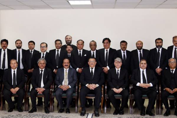  سپریم کورٹ بار کی نو منتخب اور سبکدوش ہونے والی باڈی کی چیف جسٹس پاکستان سے ملاقات 