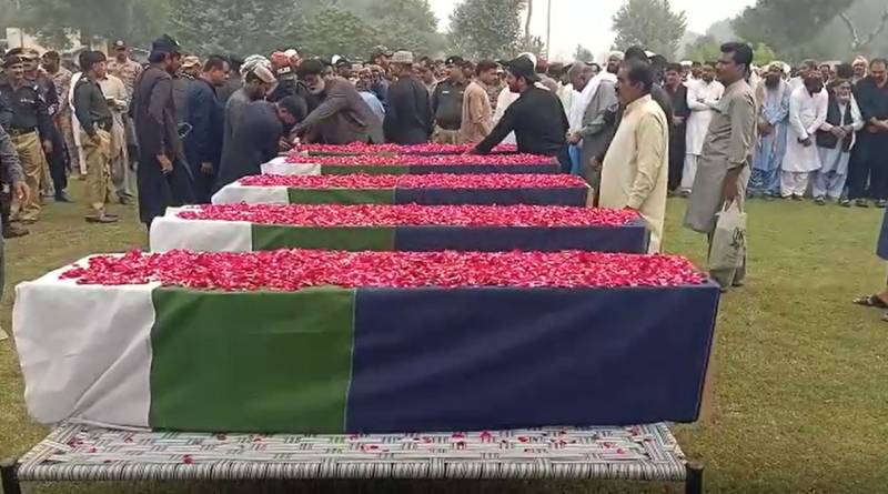 گھوٹکی: کچے کے علاقے میں شہید ہونے والے افسران اور اہلکاروں کی نماز جنازہ ادا کر دی گئی