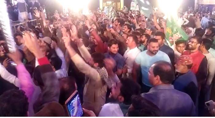 گوجرانوالہ ن لیگ کے ورکرز کنونشن میں عمران خان کیخلاف گھڑی چور کے نعرے 