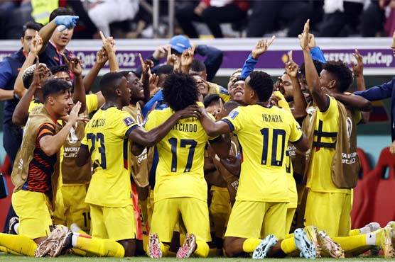  فٹبال, ورلڈ کپ, افتتاحی میچ , میزبان ,قطر, شکست
