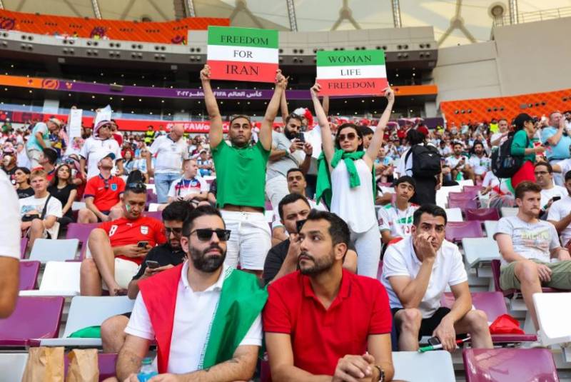 فٹبال ورلڈ کپ: انگلیںڈ نے ایران کو 2-6 سے شکست دے دی