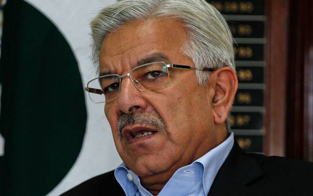 وفاقی وزیر دفاع خواجہ آصف نے کہا ہے کہ پاک فوج میں اہم تعیناتیوں کے حوالے سے سمری وزیراعظم ہاؤس کو موصول ہوگئی ہے