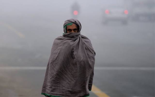 اسلام آباد میں مطلع جزوی ابر آلود، موسم سرد اور خشک رہے گا، محکمہ موسمیات نے پیشگوئی کی ہے کہ چترال، دیر، سوات، کوہستان، شانگلہ، مالاکنڈ اور باجوڑ میں ہلکی بارش اور پہاڑوں پر ہلکی برفباری ہو سکتی ہے