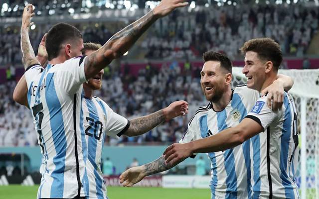 فٹبال ورلڈ کپ: نیدرلینڈز کو شکست دے کر ارجنٹینا سیمی فائنل میں پہنچ گیا
