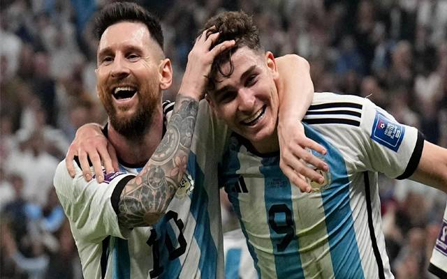 فیفا ورلڈ کپ میں ارجنٹینا نے کروشیا کو شکست دے کر فائنل میں جگہ بنالی