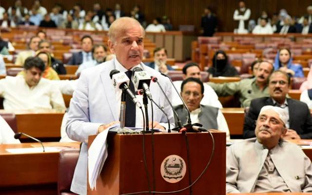 ملکی سیاسی صورتحال کے پیش نظر وفاقی حکومت نے 20 دسمبر کو پارلیمنٹ کا مشترکہ اجلاس بلانے کا فیصلہ کیا ہے