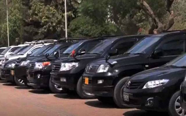 سندھ سرکار کی 14 گاڑیوں پر سیاسی شخصیات اور بیوکریٹس کا قبضہ 