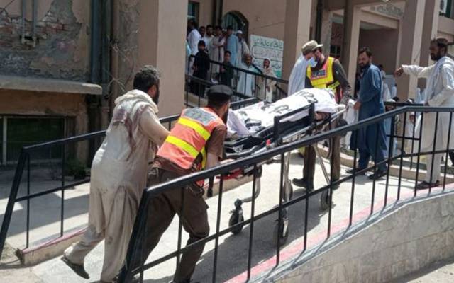 پشاور: فائرنگ سے خواتین سمیت ایک ہی خاندان کے 3 افراد جاں بحق