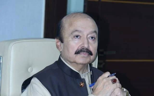 سپیکر پنجاب اسمبلی سردار سطبین خان نے کہا ہے کہ عمران خان نے اسمبلیاں تحلیل نہ کرنے کی کوئی بات نہیں کی، نہ ہی ہماری ایسی نیت ہے