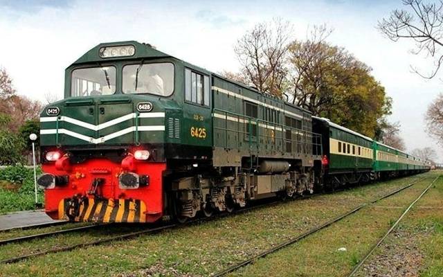 محکمہ ریلوے نے چین سے درآمد کردہ بوگیاں سے متعلق وضاحت کرتے ہوئے کہا کہ نئی کوچز مکمل فٹ اور ٹریک پر چلنے کیلیے تیار ہیں