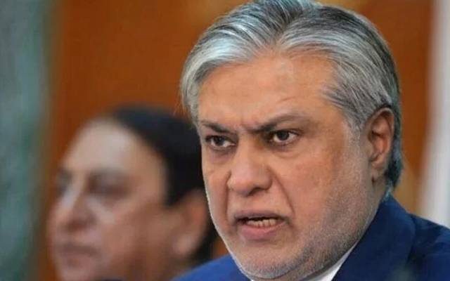 احتساب عدالت نے وفاقی وزیرخزانہ اسحاق ڈار کے تمام بینک اکاؤنٹس اور اثاثے بحال کر دیئے