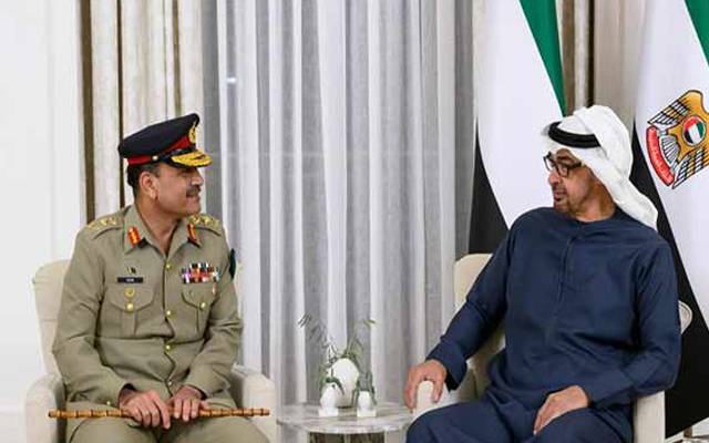 آرمی چیف جنرل عاصم منیر نے متحدہ عرب امارات کے دورے کے دوران امارات کے صدر شیخ محمد بن زاید سے ملاقات کی ہے جس میں دو طرفہ امور اور باہمی دلچسپی کے معاملات پر تبادلہ خیال کیا گیا