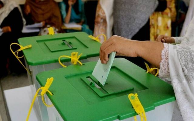 پنجاب اور پختونخوا اسمبلیوں کی تحلیل کے بعد الیکشن کمیشن نے دونوں صوبوں میں عام انتخابات کی تیاریاں شروع کردیں
