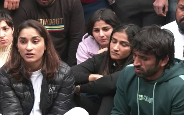 خاتون ریسلر نے بھارتی ریسلنگ فیڈریشن کے صدر اور کوچز پر ہراسانی کے الزامات لگا دیئے 