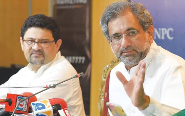 مشکل فیصلے کرکے ملک کو استحکام دینا ہے:شاہد خاقان عباسی