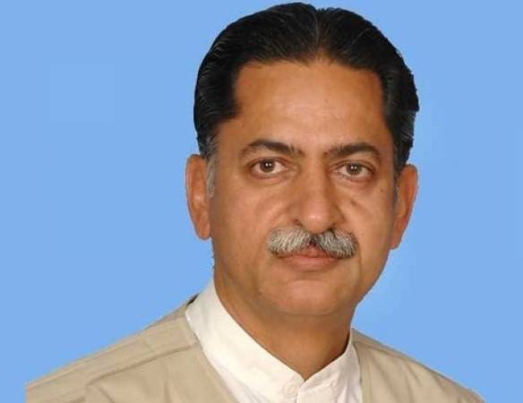 نواز شریف نے تکلیفیں بھلا کر آگے بڑھنے کی بات کی:جاوید لطیف