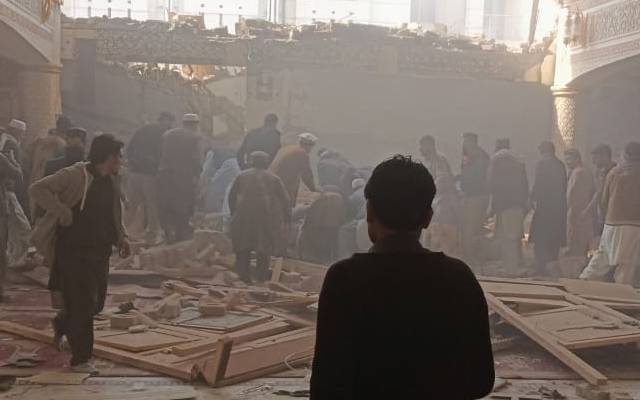 پشاور دھماکے میں شہید ہونیوالوں کے نام سامنے آگئے، ایک خاتون بھی شامل
