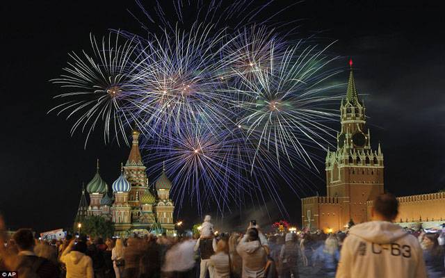 روس میں 80 سال پرانی فتح کا جشن منایا گیا 