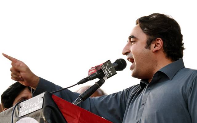 بلاول بھٹو زرداری نے کہا ہے کہ سیلاب متاثرہ علاقوں میں اب بھی بحالی کا کام جاری ہے، سیلاب متاثرین سے کیے وعدوں کی پاسداری کریں گے