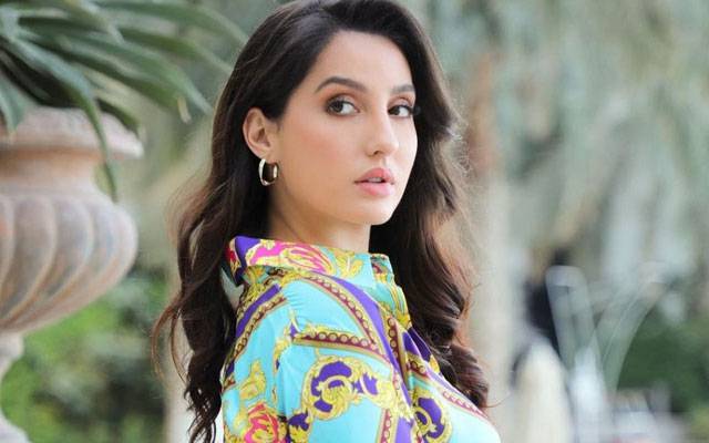 بالی ووڈ رقاصہ نورا فتیحی کے ہمراہ اکشے کمار کی ویڈیو وائرل 